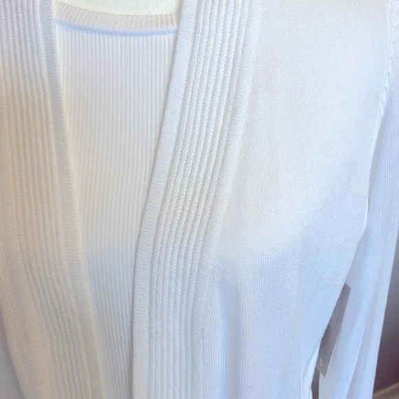 white Cyrus cardigan - Picture 2 of 6